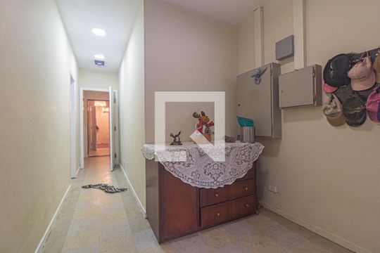Corredor de casa para alugar com 3 quartos, 400m² em Pilarzinho, Curitiba