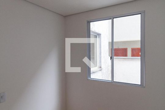 Quarto 2 de apartamento para alugar com 2 quartos, 38m² em Vila Ré, São Paulo