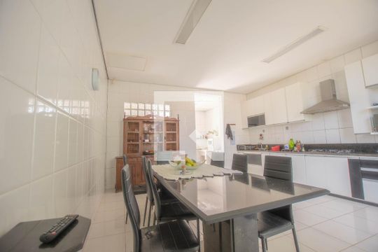 Cozinha - Armários de casa à venda com 4 quartos, 2000m² em Recanto da Lagoa, Lagoa Santa