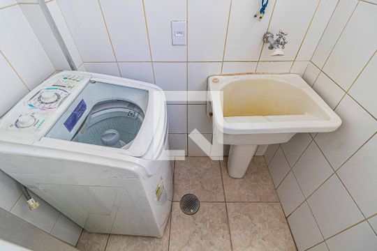 Lavanderia de apartamento para alugar com 3 quartos, 93m² em Jaguaré, São Paulo