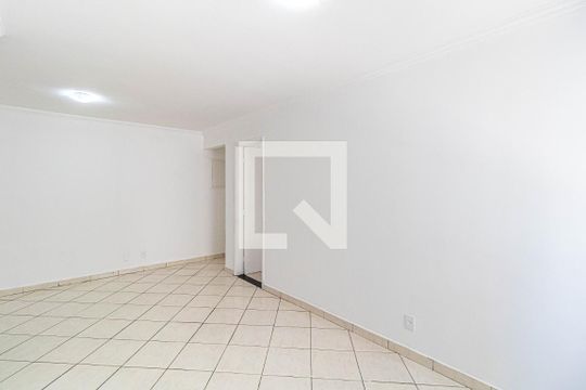 Sala de apartamento para alugar com 3 quartos, 93m² em Jaguaré, São Paulo
