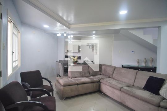Sala  de casa à venda com 3 quartos, 207m² em Cristo Rei, São Leopoldo