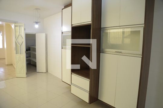 Cozinha de casa à venda com 2 quartos, 150m² em Jardim Peri, São Paulo