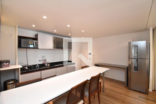 Sala de Jantar de apartamento à venda com 1 quarto, 67m² em Centro, Curitiba