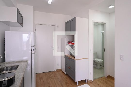 Cozinha de apartamento à venda com 1 quarto, 33m² em Ipiranga, São Paulo