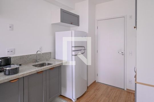 Cozinha de apartamento à venda com 1 quarto, 33m² em Ipiranga, São Paulo
