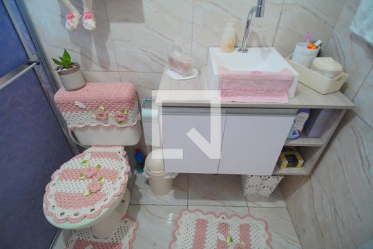 Banheiro 1 de casa à venda com 2 quartos, 168m² em Campina, São Leopoldo
