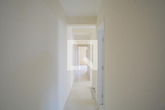 Corredor dos Quartos de casa para alugar com 4 quartos, 150m² em Vila Carrão, São Paulo