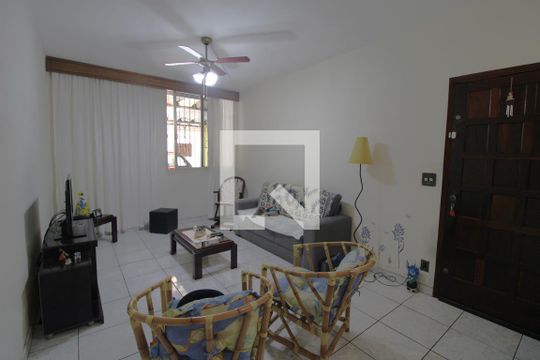 Sala de casa à venda com 3 quartos, 262m² em Jardim Itapeva, São Paulo