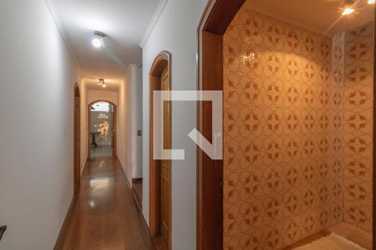 Corredor de casa para alugar com 4 quartos, 385m² em Brooklin Paulista, São Paulo