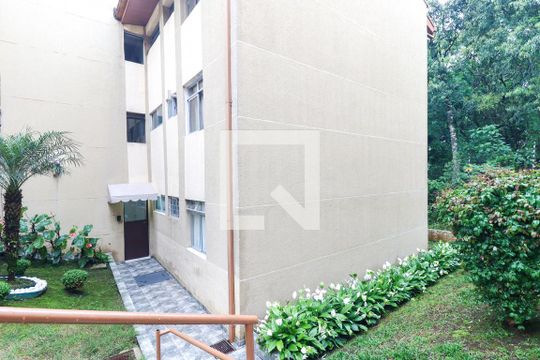 Fachada de apartamento para alugar com 2 quartos, 58m² em Campo Comprido, Curitiba