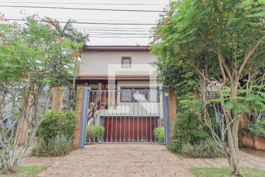 Fachada de casa de condomínio à venda com 5 quartos, 420m² em Portal do Paraíso I, Jundiaí