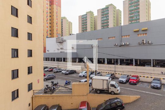 Vista de apartamento para alugar com 2 quartos, 57m² em Jaguaribe, Osasco