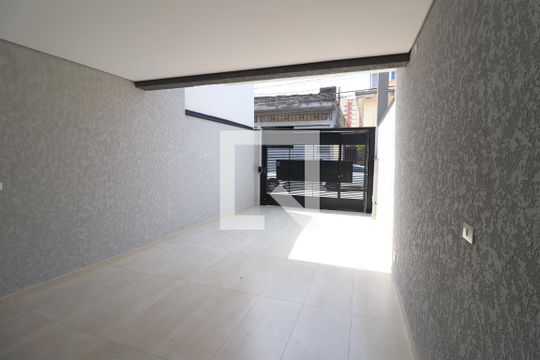 Garagem de casa à venda com 3 quartos, 155m² em Chácara Santo Antônio (zona Leste), São Paulo