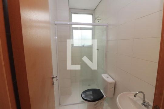 Banheiro de kitnet/studio para alugar com 1 quarto, 38m² em Tatuapé, São Paulo