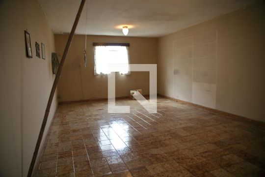 Garagem de casa para alugar com 3 quartos, 370m² em Vila Dusi, São Bernardo do Campo
