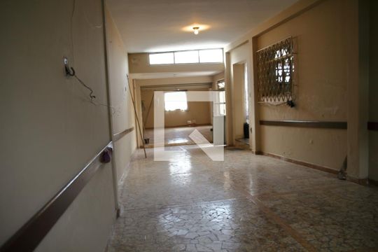 Garagem de casa para alugar com 3 quartos, 370m² em Vila Dusi, São Bernardo do Campo