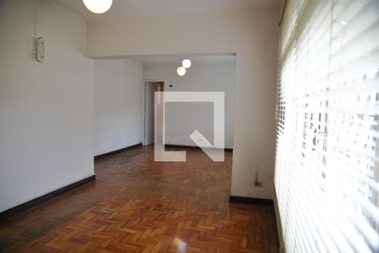 Sala de casa para alugar com 3 quartos, 370m² em Vila Dusi, São Bernardo do Campo