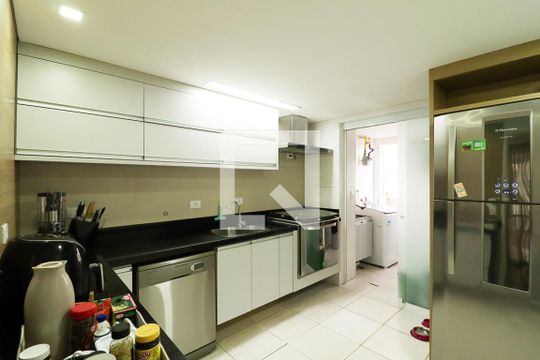 Cozinha de apartamento à venda com 4 quartos, 150m² em Santana, São Paulo