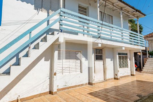Casa à venda com 6 quartos, 350m² em São José, Canoas