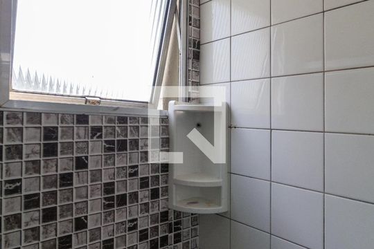 Banheiro de apartamento para alugar com 2 quartos, 49m² em Jardim Belem, São Paulo