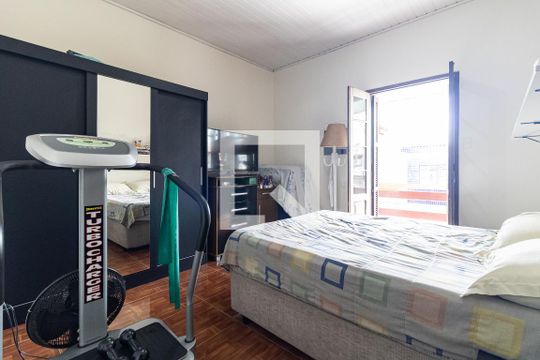 Quarto 1 da Casa 1 de casa à venda com 6 quartos, 170m² em Vila Brasilina, São Paulo