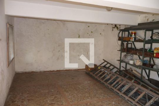 Quarto ferramentas  de casa à venda com 3 quartos, 320m² em Centro, São Bernardo do Campo