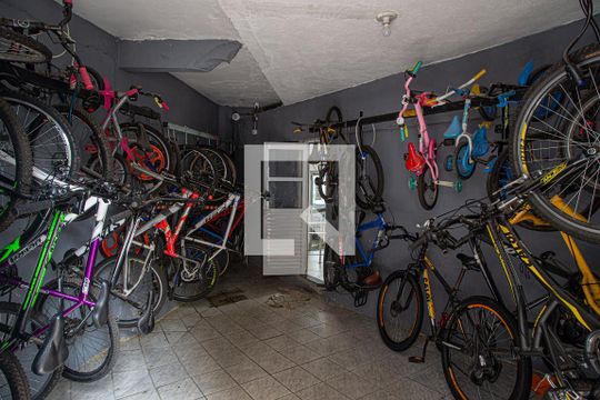 Bicicletário de kitnet/studio para alugar com 1 quarto, 34m² em Consolação, São Paulo