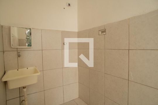 Banheiro de kitnet/studio para alugar com 1 quarto, 34m² em Consolação, São Paulo