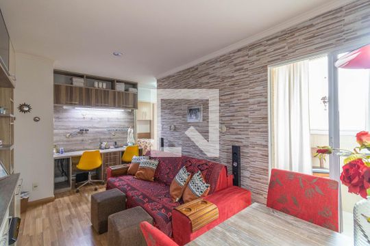 Apartamento à venda com 2 quartos, 50m² em Piqueri, São Paulo