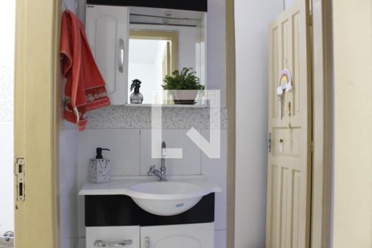 Casa 1 - Banheiro  de casa à venda com 6 quartos, 300m² em Vila Industrial, Campinas