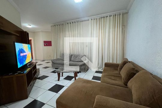 Sala de casa à venda com 3 quartos, 215m² em Colonial, Contagem