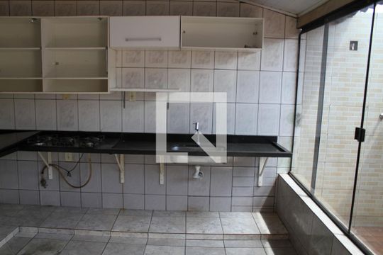 Área comum de casa para alugar com 2 quartos, 120m² em Residencial Goiânia Viva, Goiânia