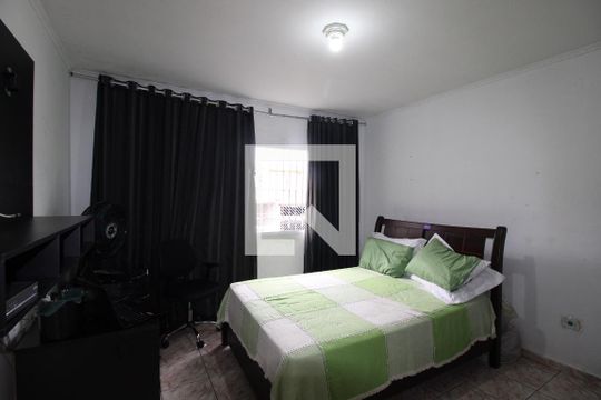 Quarto 1  de casa à venda com 3 quartos, 250m² em Jardim Santo Antonio, São Paulo