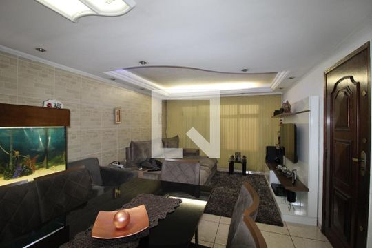Sala de casa à venda com 3 quartos, 250m² em Jardim Santo Antonio, São Paulo