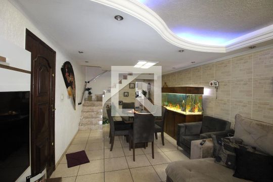 Sala de casa à venda com 3 quartos, 250m² em Jardim Santo Antonio, São Paulo