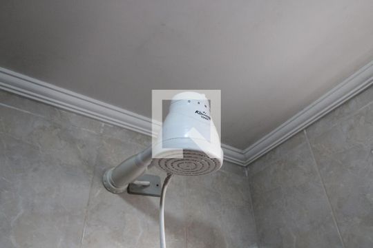 Chuveiro de casa à venda com 3 quartos, 250m² em Jardim Santo Antonio, São Paulo