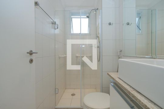 Banheiro de apartamento para alugar com 3 quartos, 98m² em Santo Amaro, São Paulo