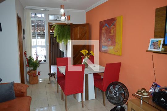 Sala de casa à venda com 2 quartos, 89m² em Xangri-la, Contagem