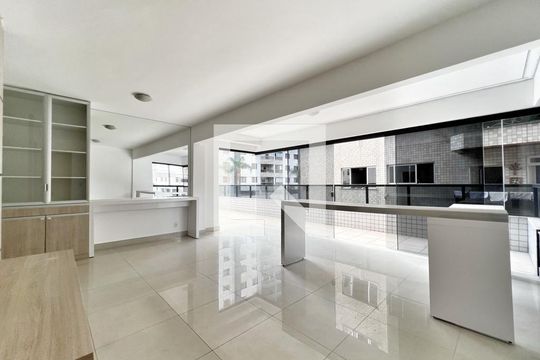 Apartamento à venda com 4 quartos, 180m² em Buritis, Belo Horizonte