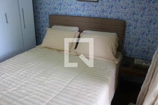 Quarto 1 de apartamento à venda com 2 quartos, 71m² em Santa Maria, Santo André