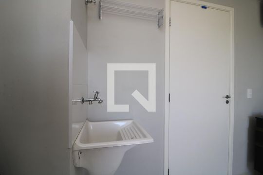 Área de serviço  de apartamento para alugar com 1 quarto, 26m² em Cidade Satelite Santa Barbara, São Paulo