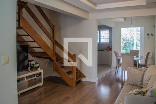 Sala de casa à venda com 3 quartos, 174m² em Ipanema, Porto Alegre