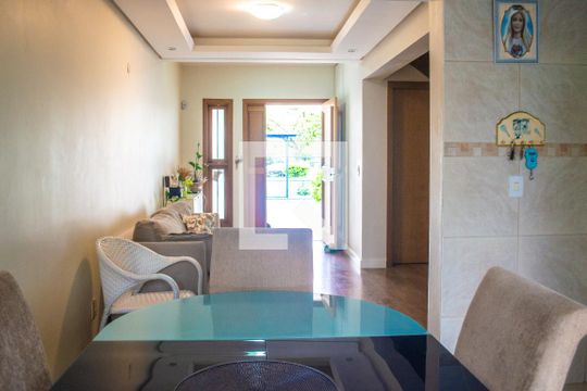 Sala de casa à venda com 3 quartos, 174m² em Ipanema, Porto Alegre