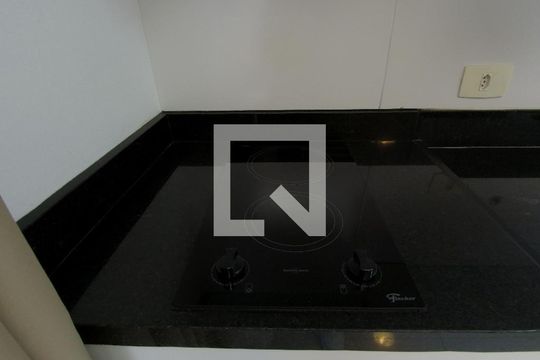 Cozinha de kitnet/studio para alugar com 1 quarto, 39m² em Vila Augusta, Guarulhos