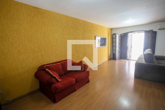 Sala de casa para alugar com 4 quartos, 429m² em Pechincha, Rio de Janeiro