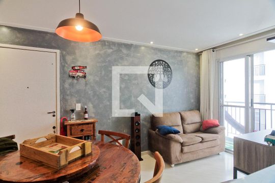 Apartamento para alugar com 2 quartos, 50m² em Vila Palmeiras, São Paulo