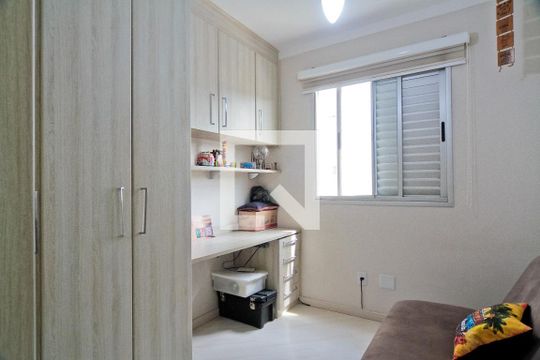 Quarto 1 de apartamento para alugar com 2 quartos, 50m² em Vila Palmeiras, São Paulo