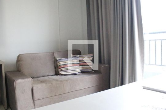 Sala de kitnet/studio para alugar com 1 quarto, 26m² em Santana, São Paulo
