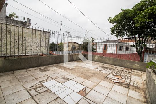 Varanda de casa à venda com 3 quartos, 130m² em Engenheiro Goulart, São Paulo